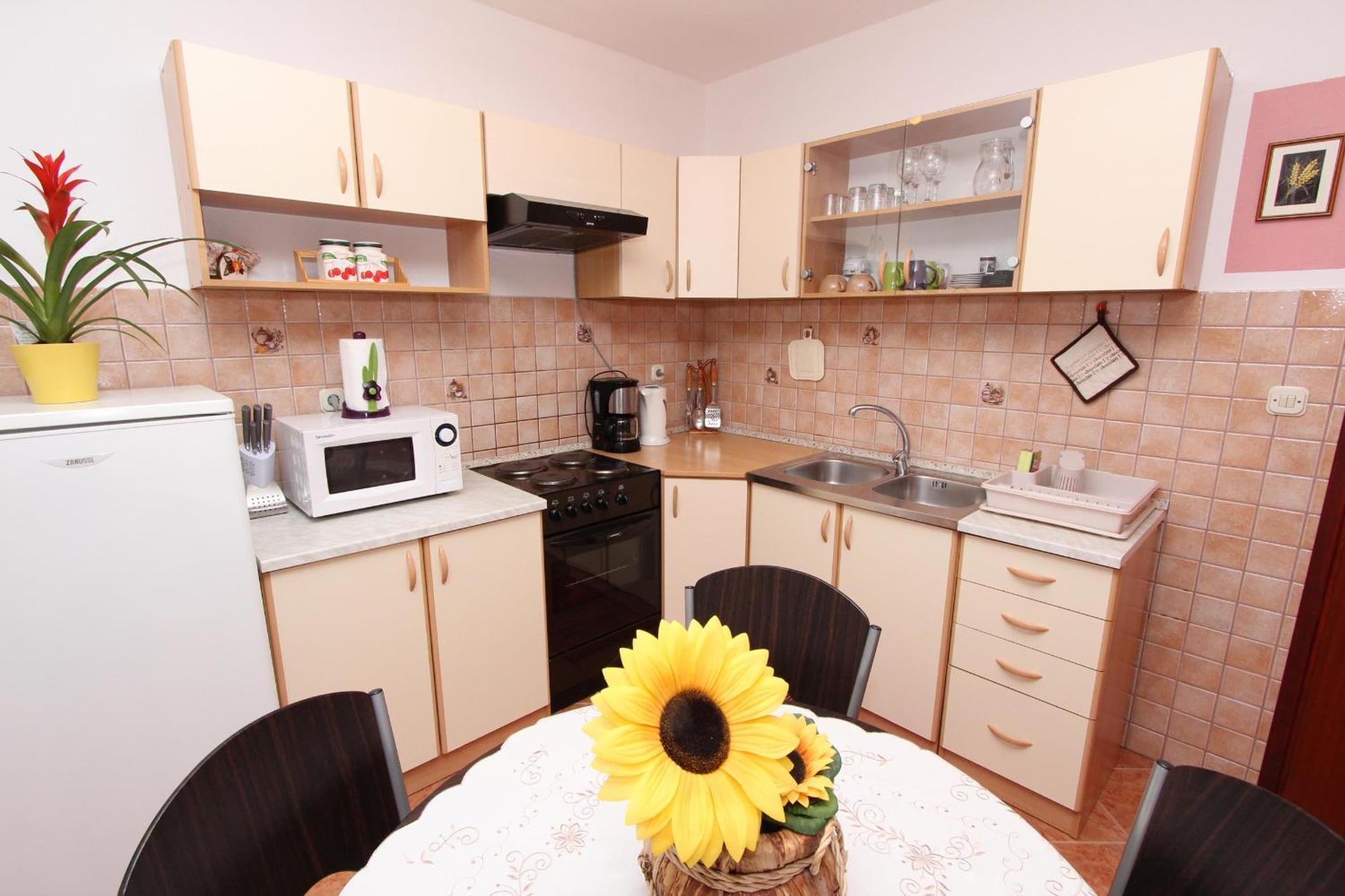 Rooms And Apartment Sanja Ровинь Экстерьер фото