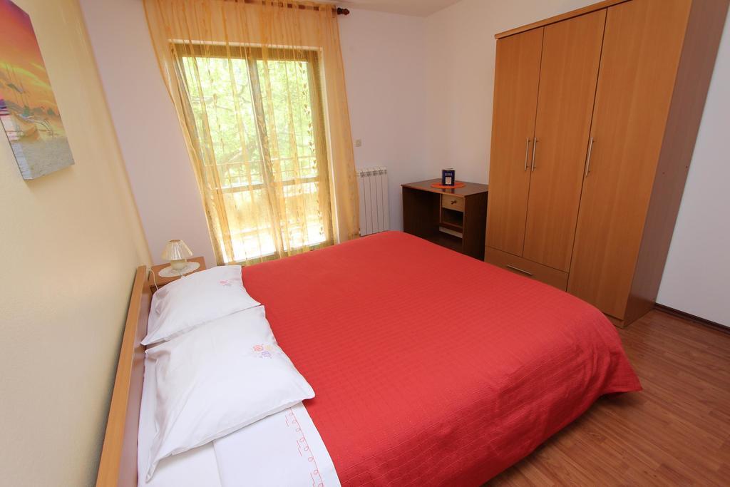 Rooms And Apartment Sanja Ровинь Экстерьер фото